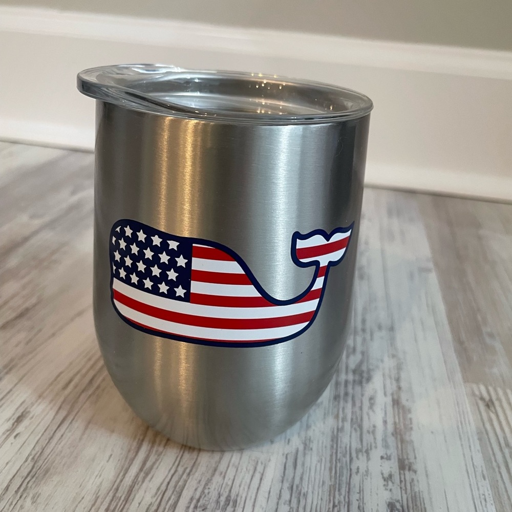Vineyard Vines Wine Glass